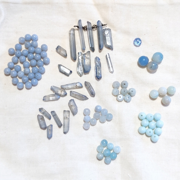 Bead destash, loose beads for jewelry making, mixed semiprecious glass metal - Picture 3 of 12